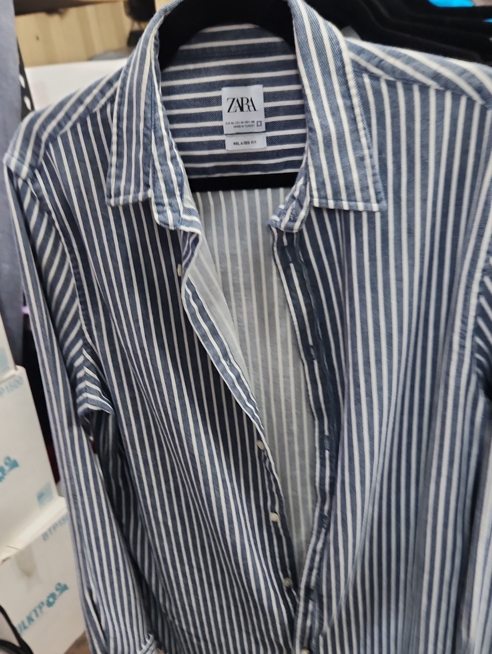 ZARA Men’s Blue and White Striped Button-Up Shirt